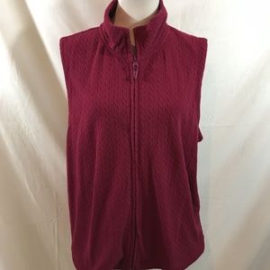 Moving Bleu dark rose fleece zip vest - womens 18/20, armpit to armpit = 23"